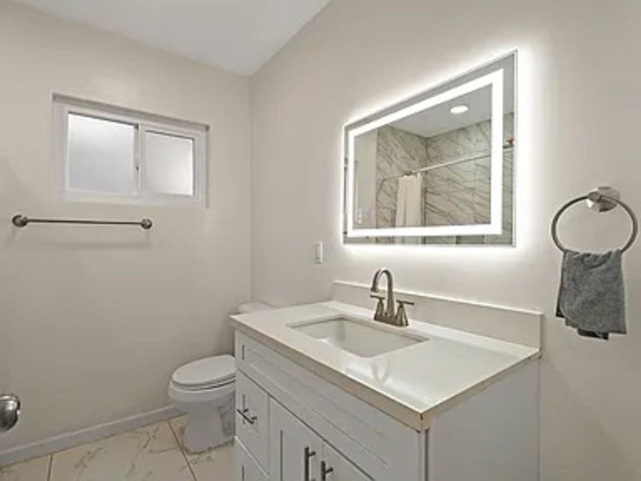 7825 W. Manchester Ave. - Photo 6 of 19