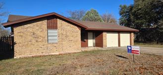 1711 Godman St - Photo 1 of 1