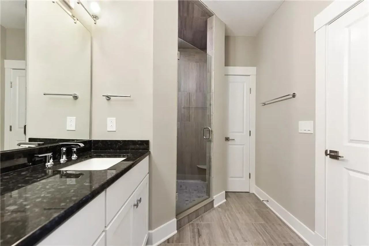 349 Azalea Dr - Photo 2 of 26