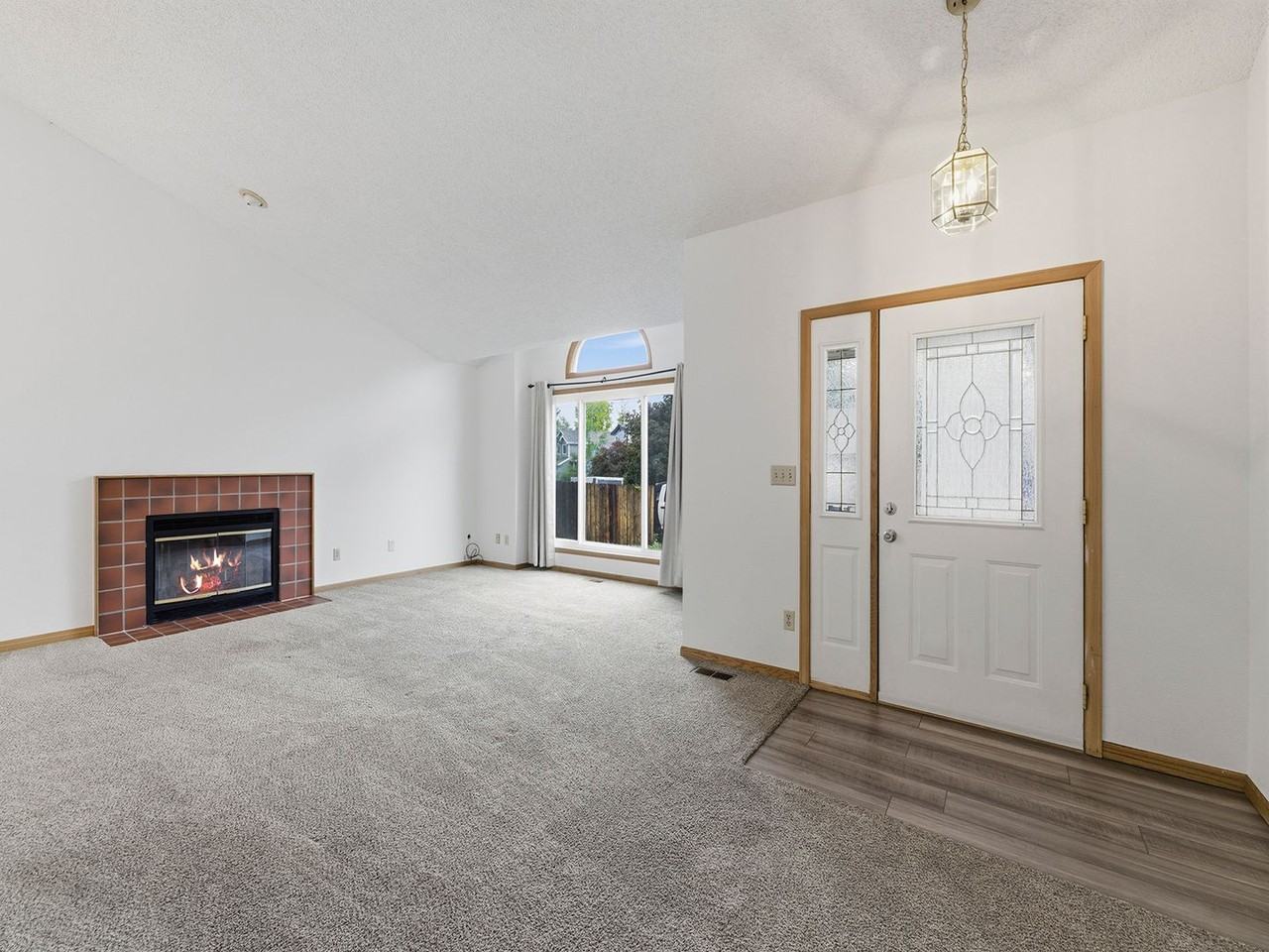 1375 W 45th St - Photo 3 of 19