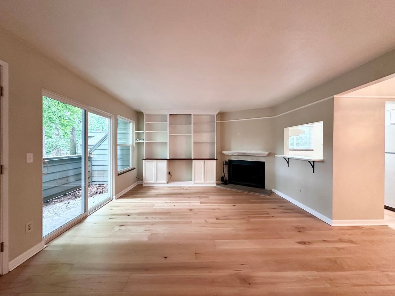 15938 Quarry Rd #5A - Photo 5 of 18