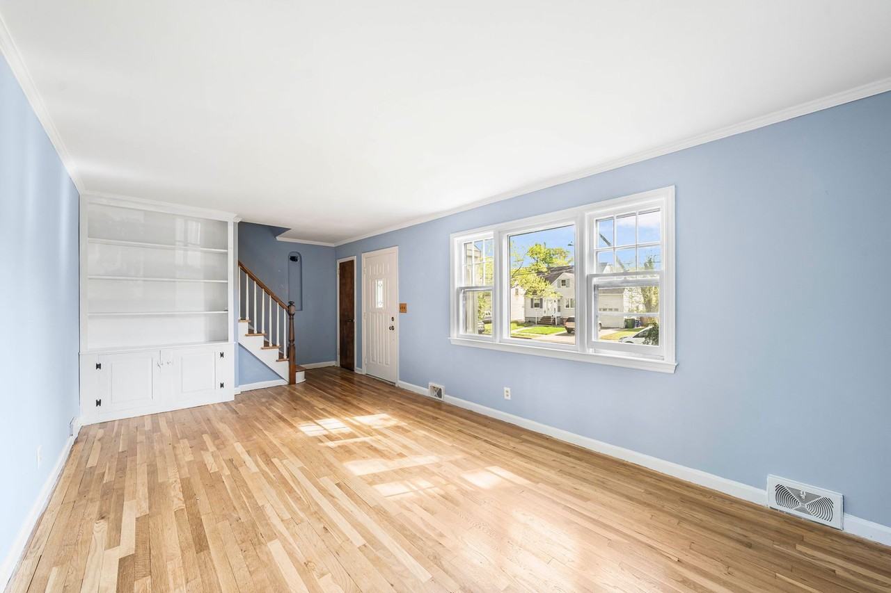 531 Hory St - Photo 4 of 28