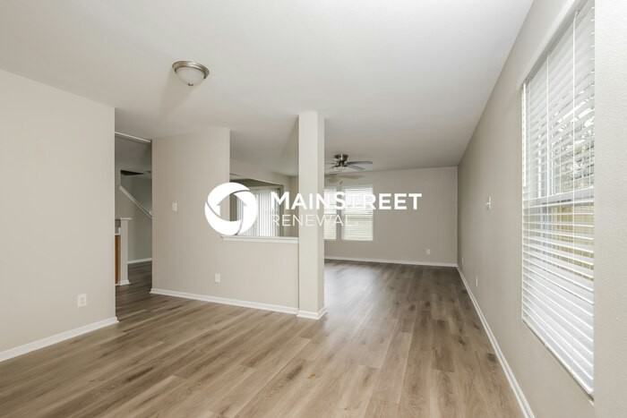 729 Runningbrook Ln - Photo 7 of 17