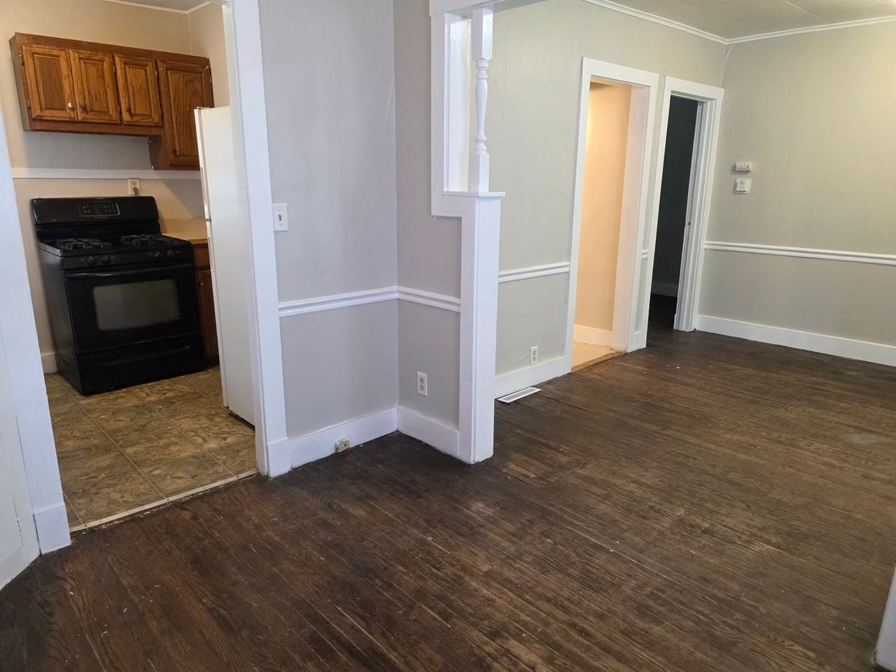 1213 E Donald St - Photo 7 of 12