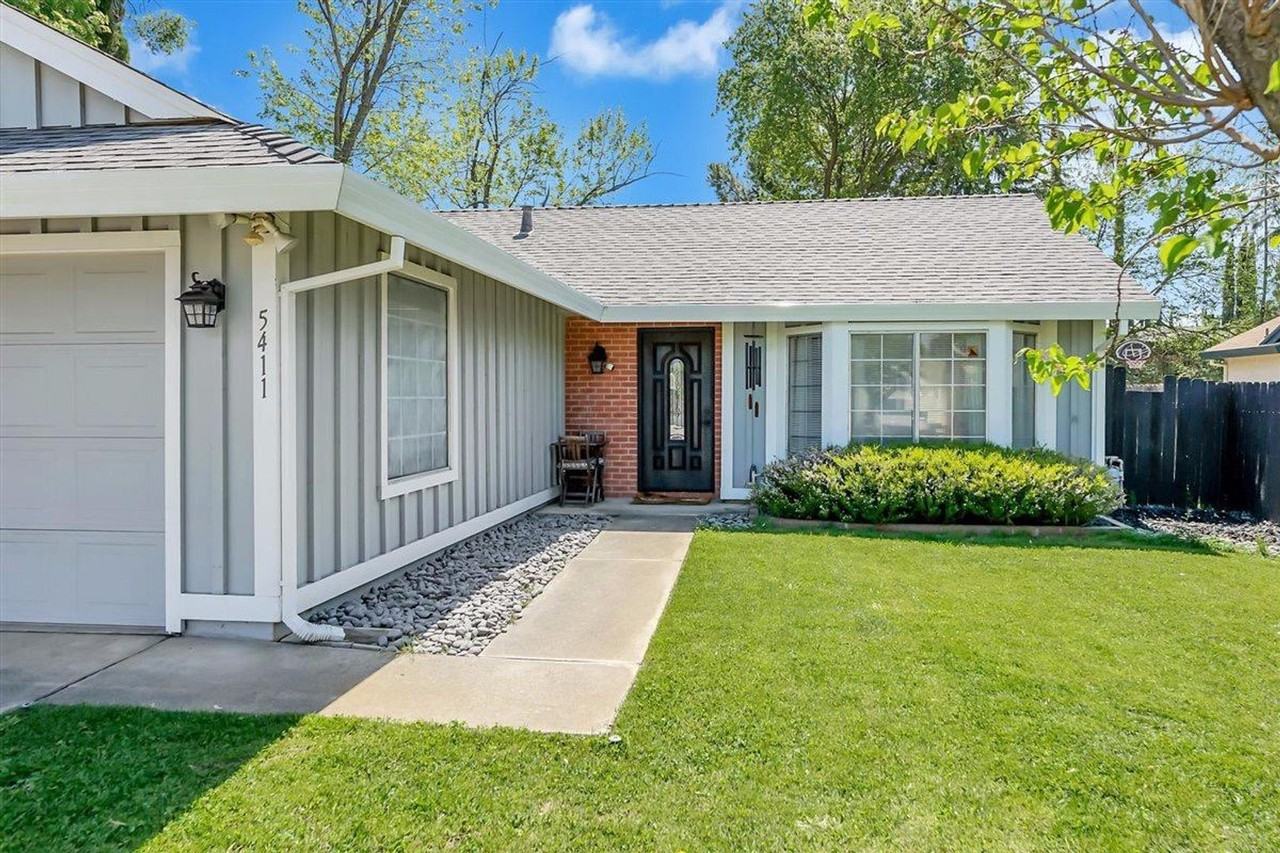 5411 Vichy Cir - Photo 4 of 21