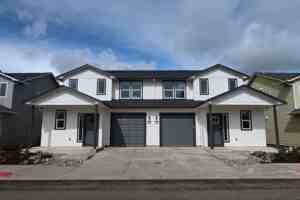 featured image of 362 Seven Oaks Ln