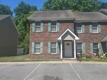 108 Maple Grove Ct - Photo 1 of 1