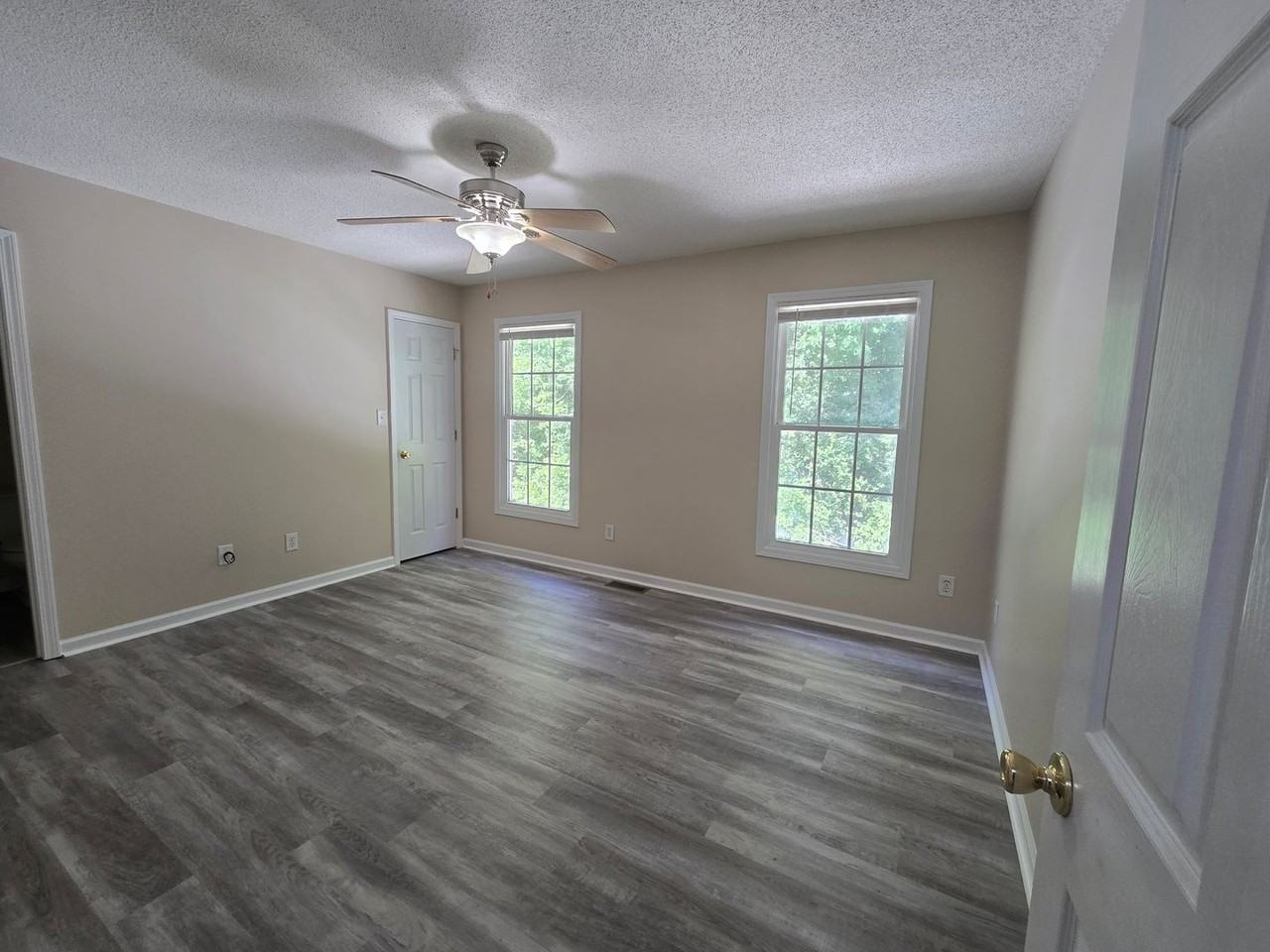 108 Maple Grove Ct - Photo 7 of 17