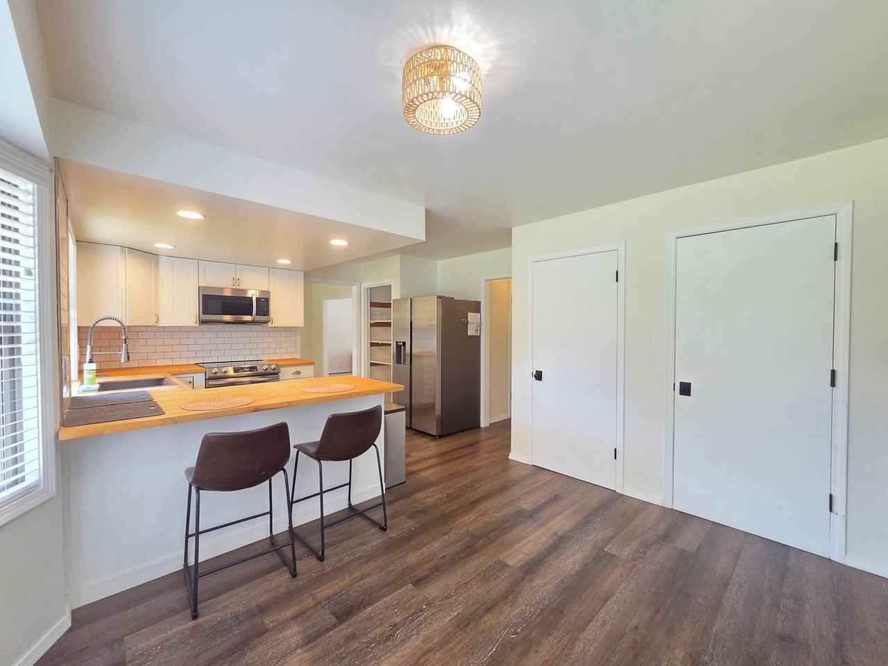 4307 S Tampa St - Photo 3 of 42