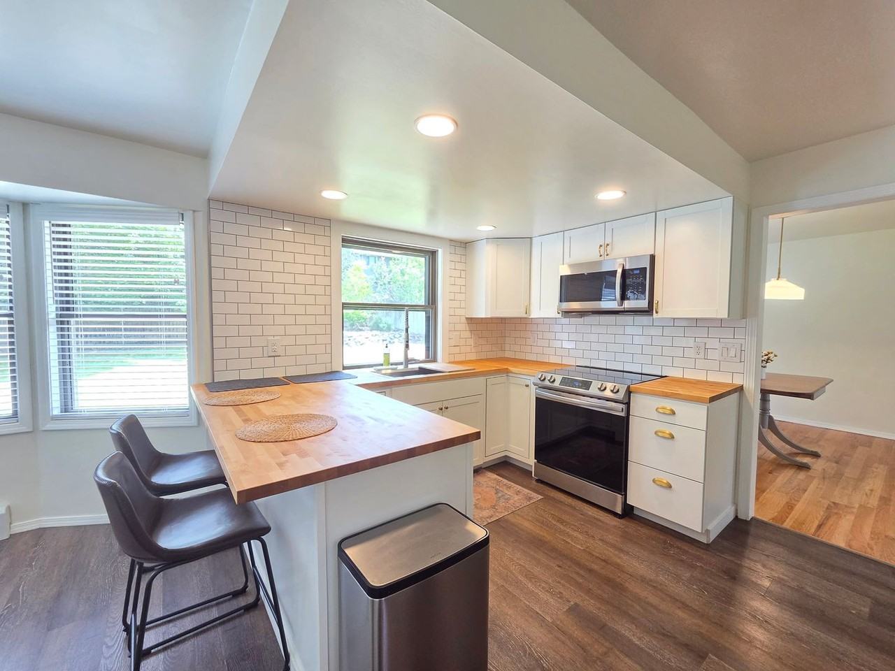 4307 S Tampa St - Photo 4 of 42