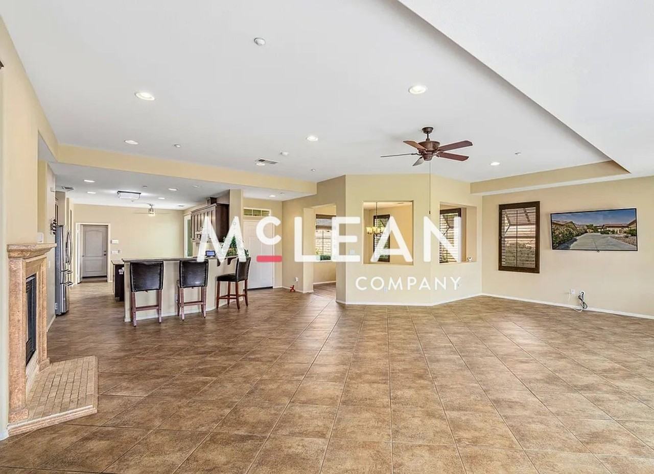 1164 Esperanza Trl - Photo 2 of 14