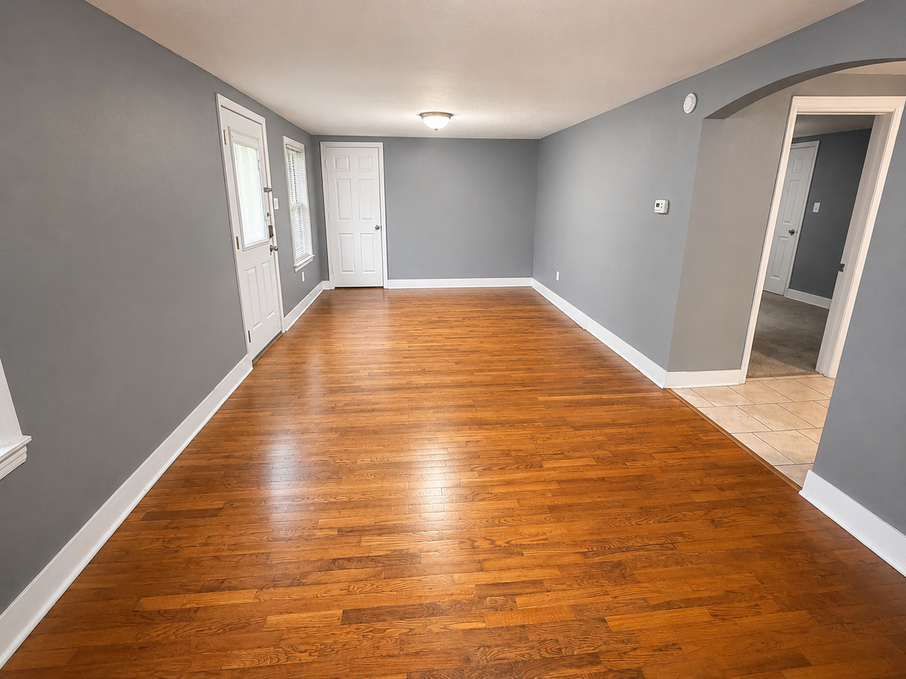 1308 W Worley St - Photo 2 of 21