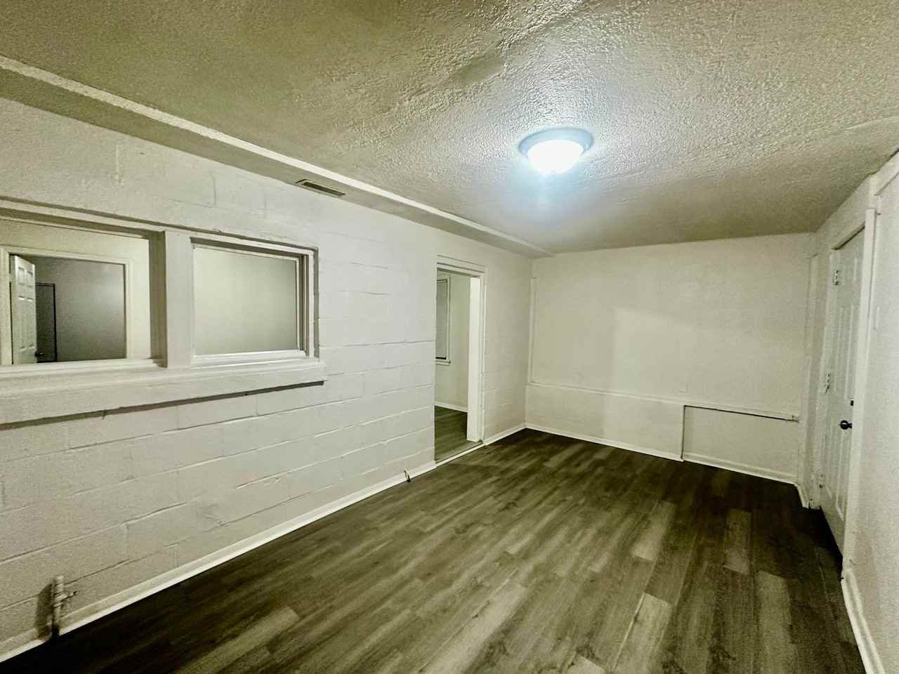 1907 S Rio Grande Ave - Photo 4 of 17