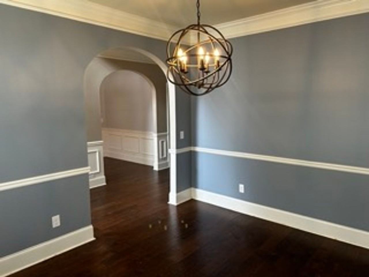 623 Meadow Grass Ln - Photo 3 of 32