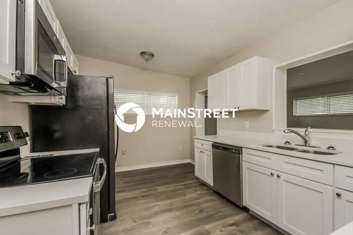 2803 Glendora Ave - Photo 7 of 16