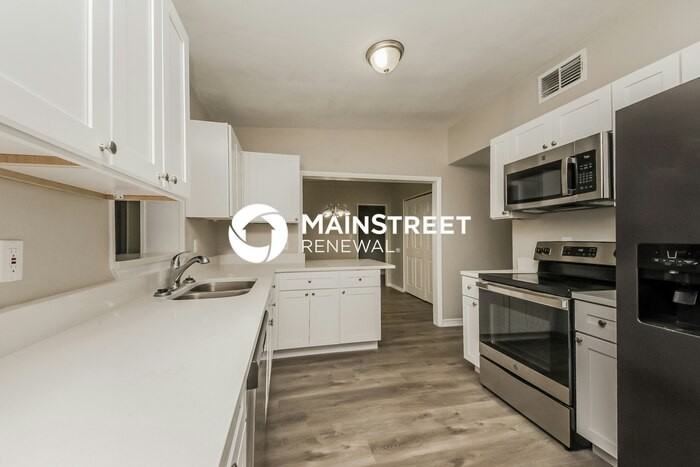 2803 Glendora Ave - Photo 7 of 16