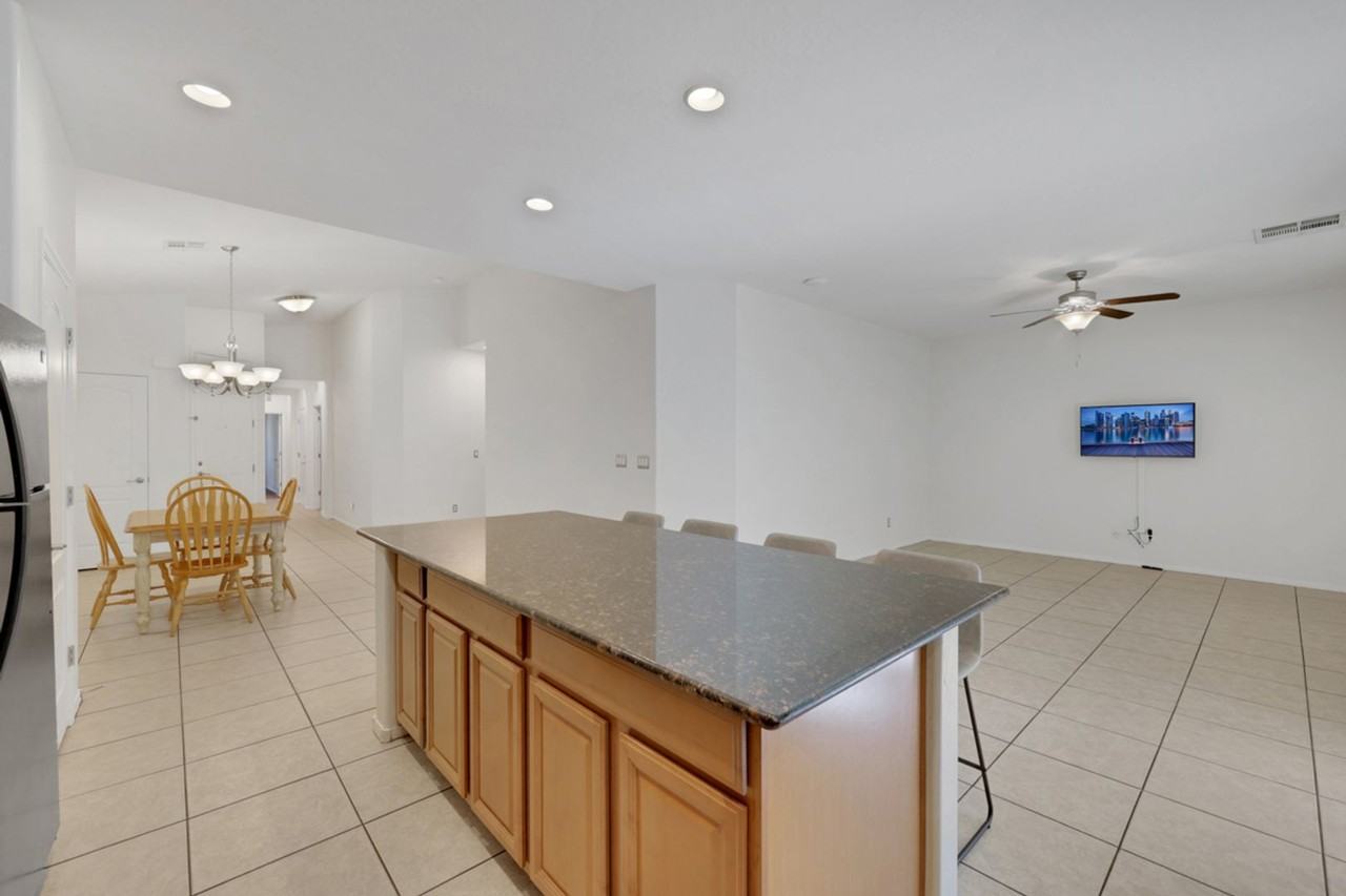 4913 Calabash Pl - Photo 3 of 20