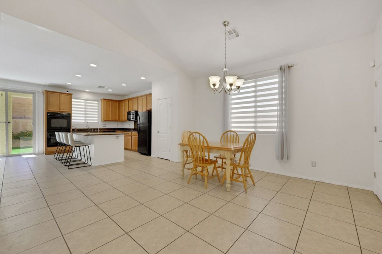 4913 Calabash Pl - Photo 5 of 20
