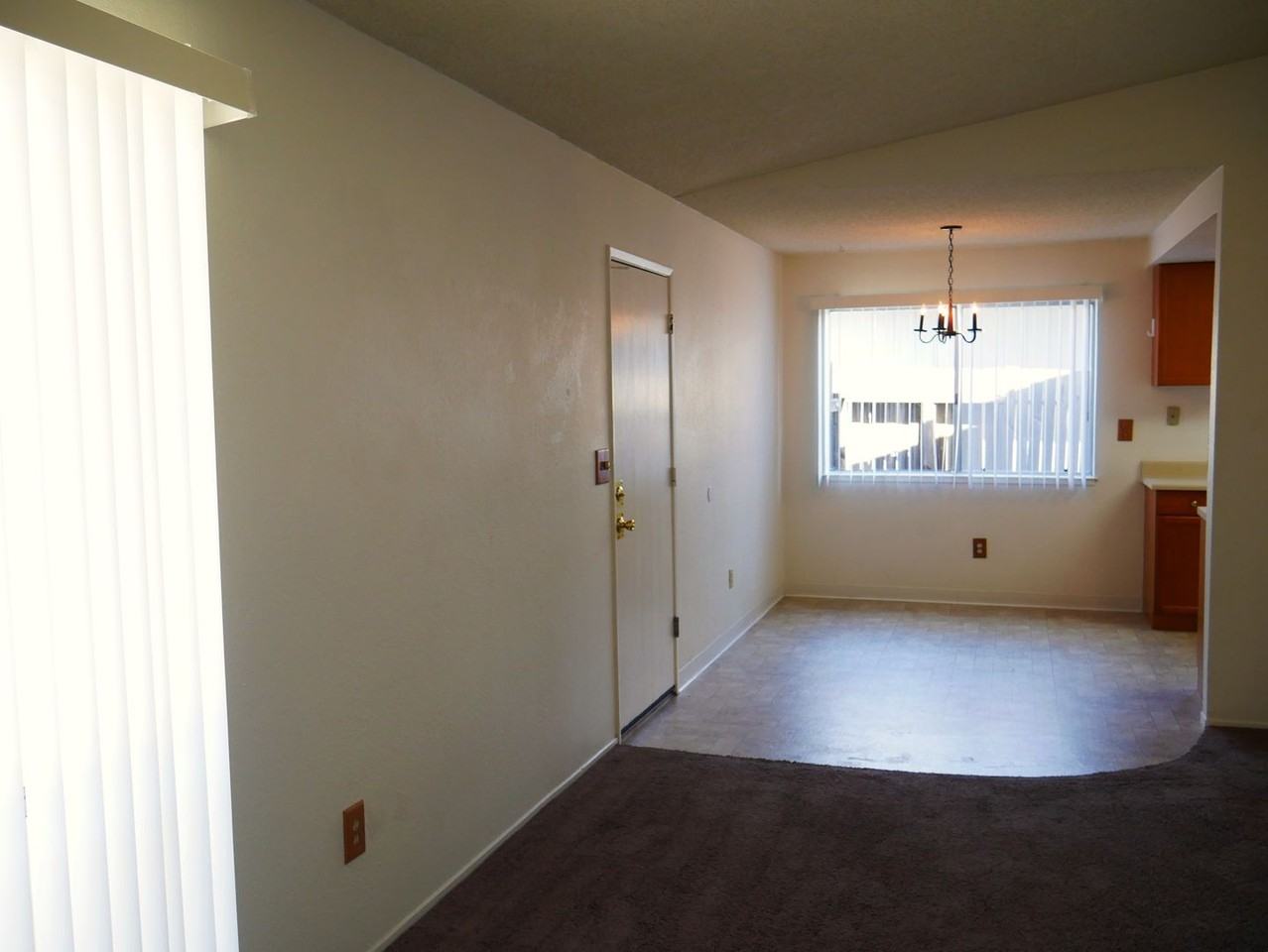 8960 RRO 8960 Laguna Vista Ct - Photo 5 of 21