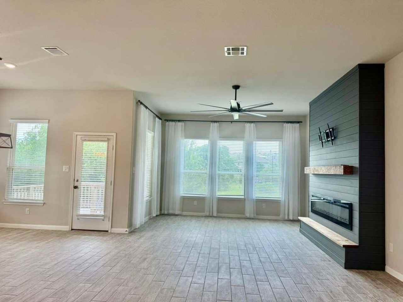 32125 Cardamom Way - Photo 3 of 24