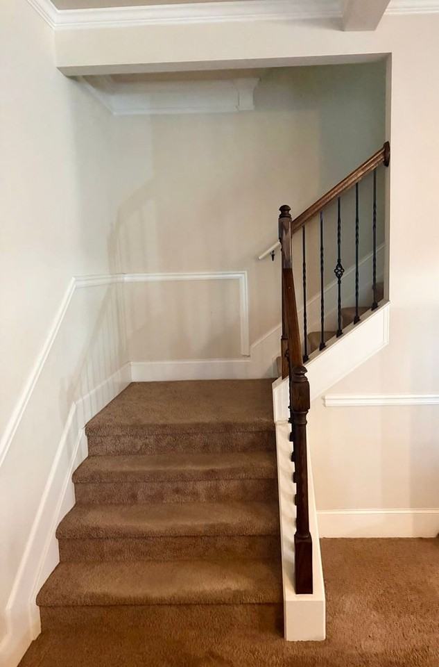 633 Corsica Ln - Photo 6 of 29