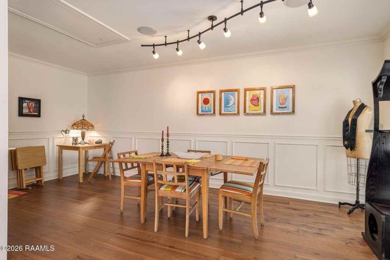 706 Harding St - Photo 5 of 22