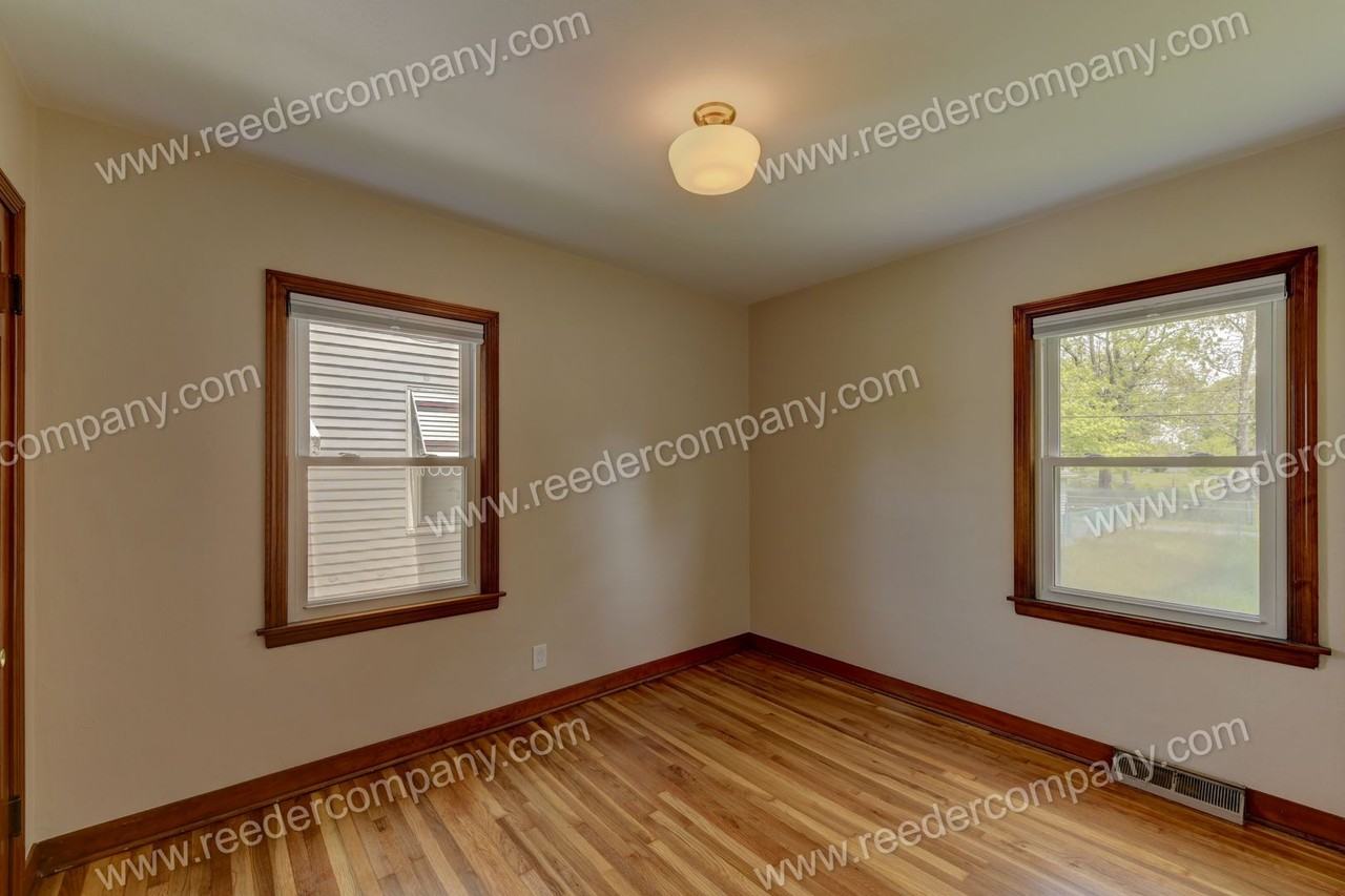 7019 Chestnut Ave - Photo 5 of 19