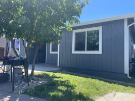 featured image of 1526 N Sierra Nevada St