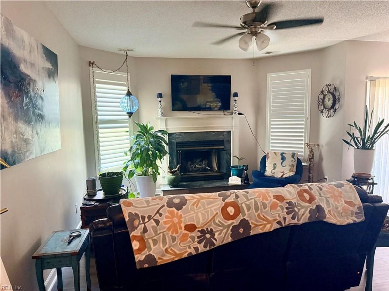 2305 Beach Haven Dr #103 - Photo 6 of 19