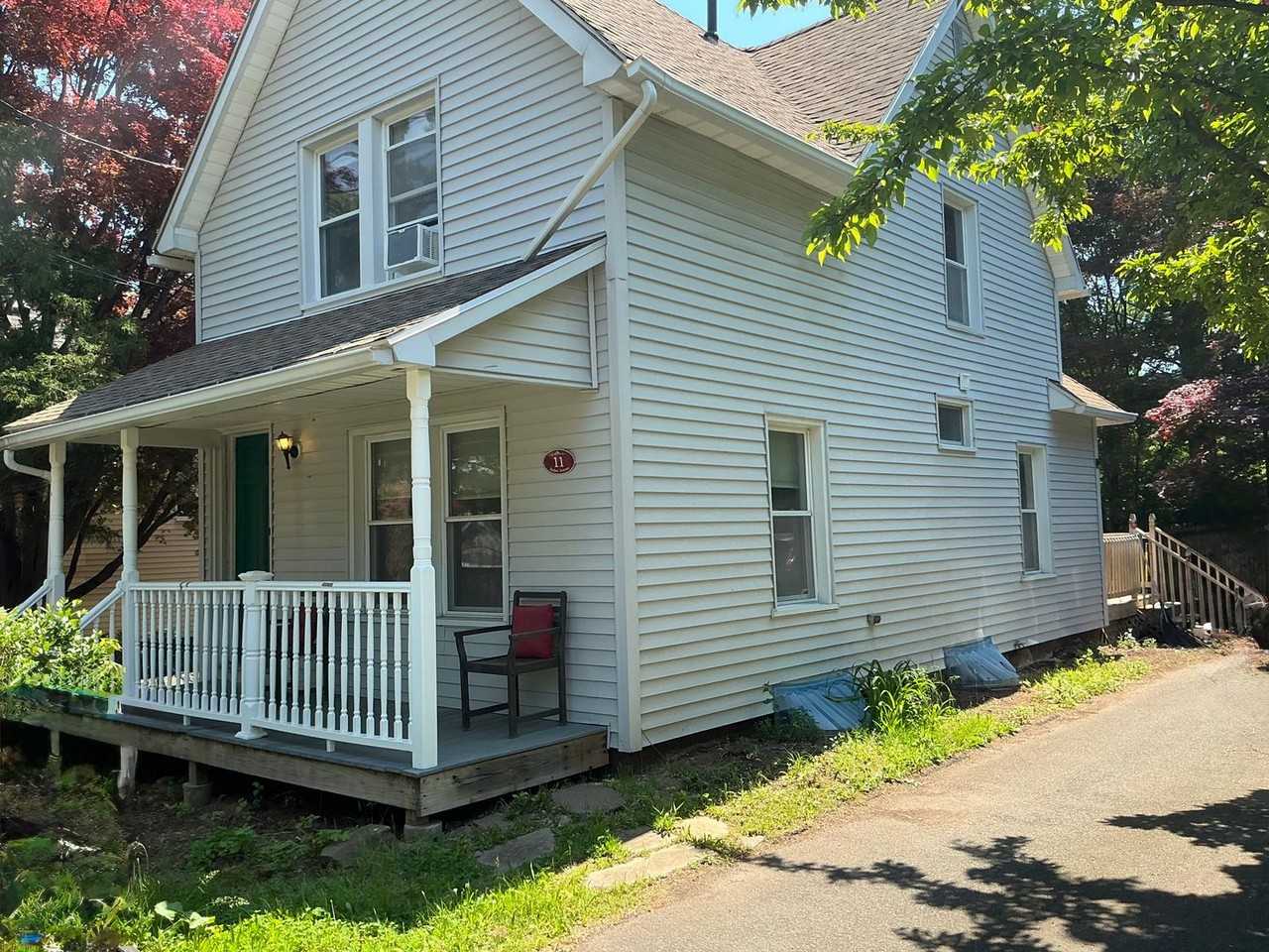 11 Huber Ave - Photo 2 of 24