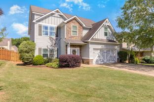 324 Frontier Cir - Photo 1 of 1