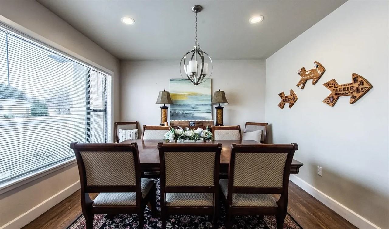 3105 29th St - Photo 5 of 20
