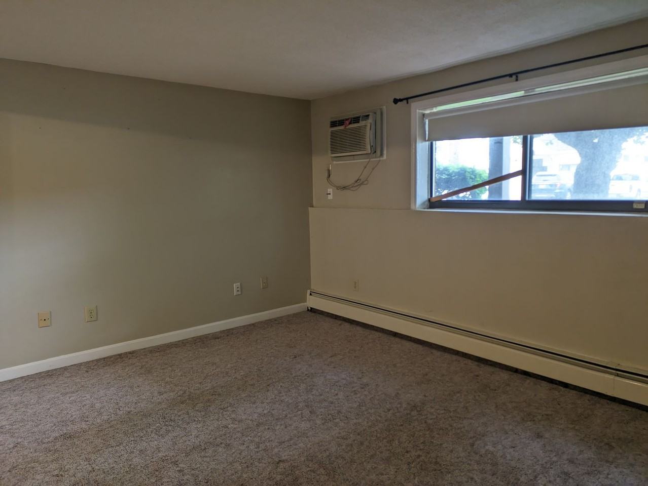 14 Tiffany Rd #2 - Photo 6 of 10