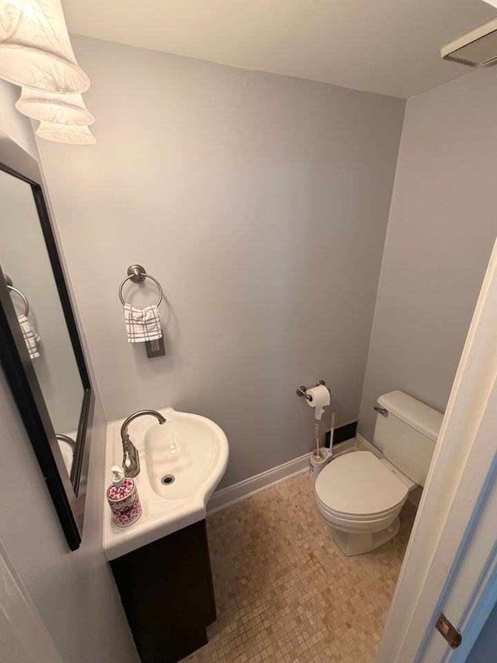 804 Piedmont Ave Ne - Photo 2 of 11