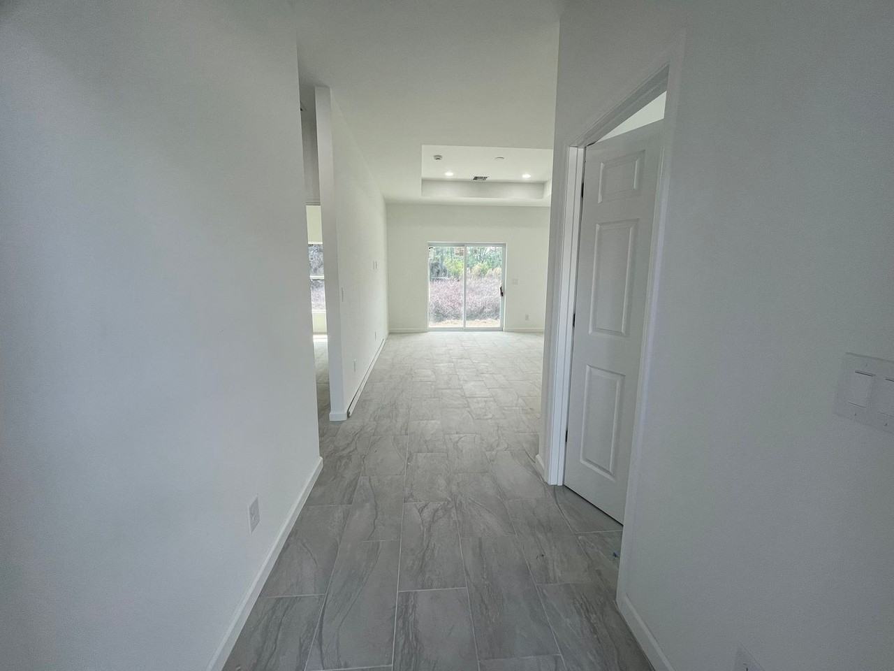 3502 72nd St W - Photo 2 of 24