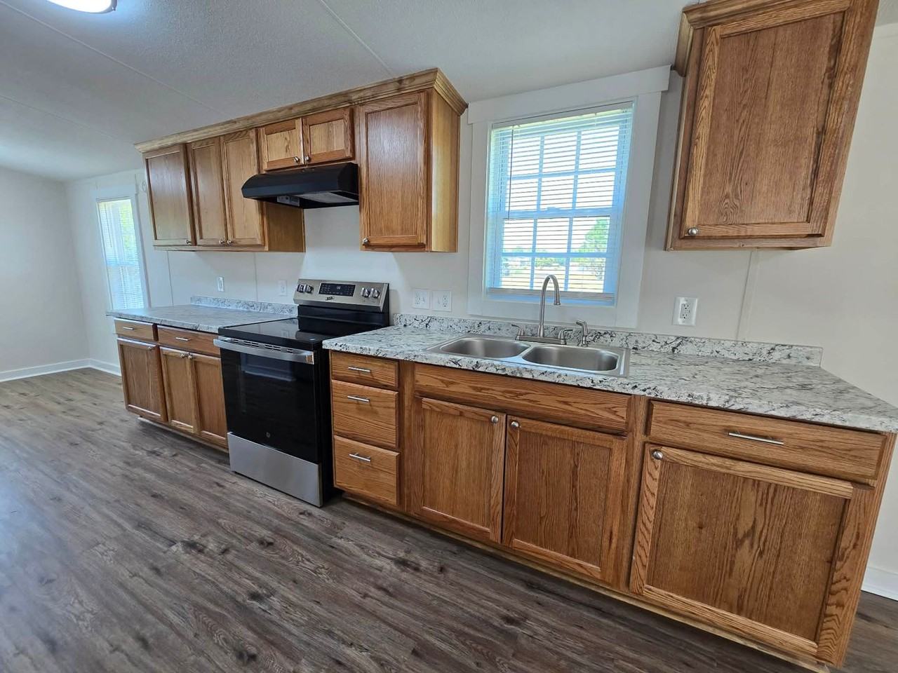 470 Shelton Beard Rd - Photo 3 of 30