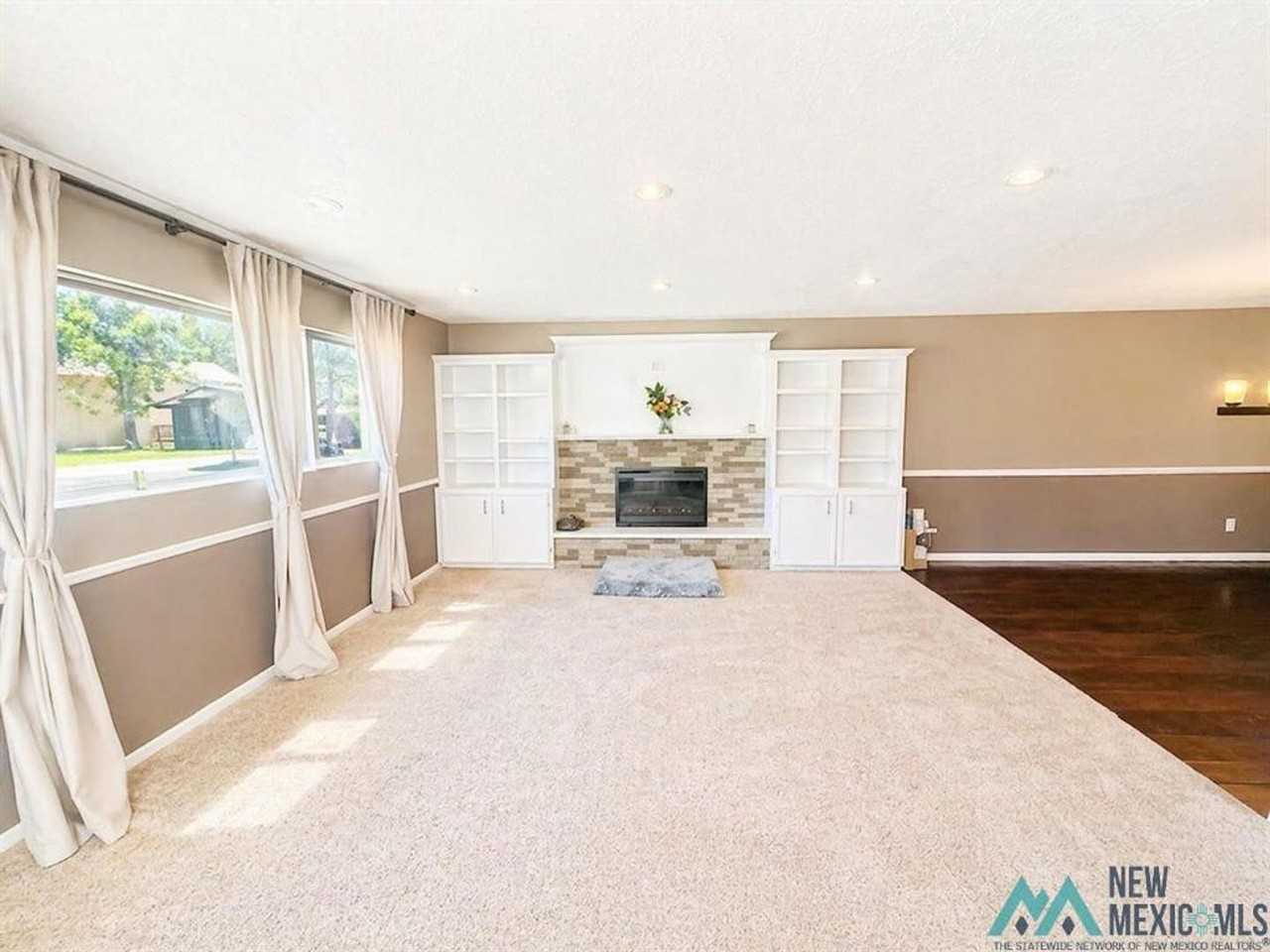920 Colonial Pkwy - Photo 6 of 27