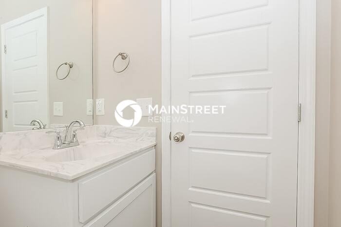 836 Ellyson Dr - Photo 6 of 16