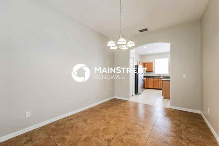827 Eisenhower Blvd - Photo 7 of 17