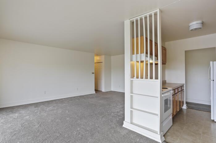 620 6th Ave #205 - Photo 4 of 29