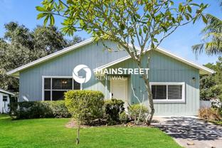 5688 Se Pine Ave - Photo 1 of 1