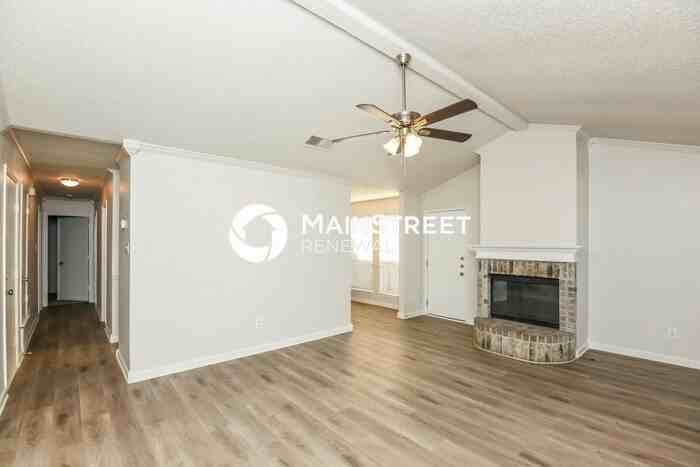 5824 Heatherglen Ter - Photo 2 of 16