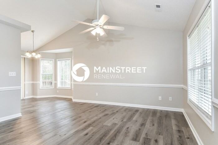 2463 Saint Stephens Ct - Photo 4 of 16