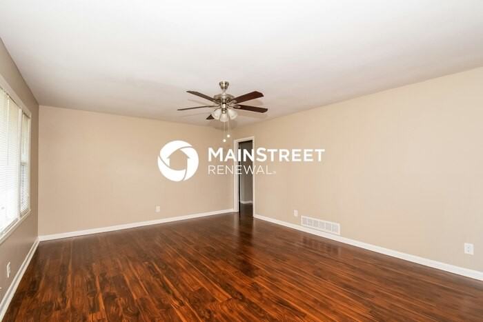 6170 Pisgah Rd Sw - Photo 3 of 15