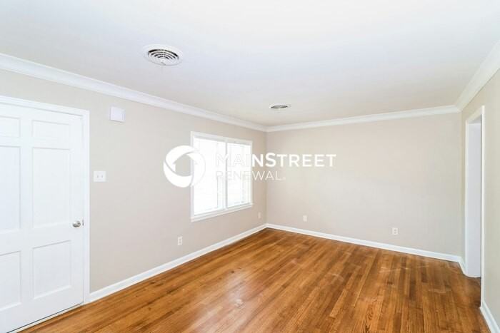 5273 Quince Rd - Photo 4 of 16