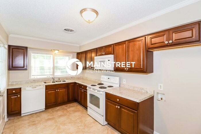 5273 Quince Rd - Photo 7 of 16