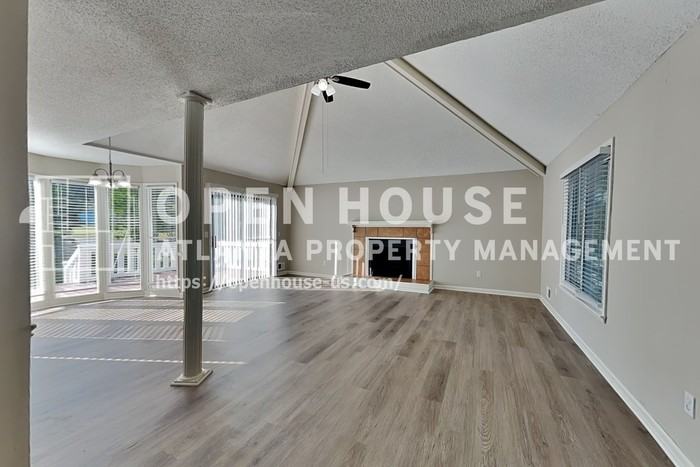 4880 Hawk Trl Ne - Photo 5 of 21