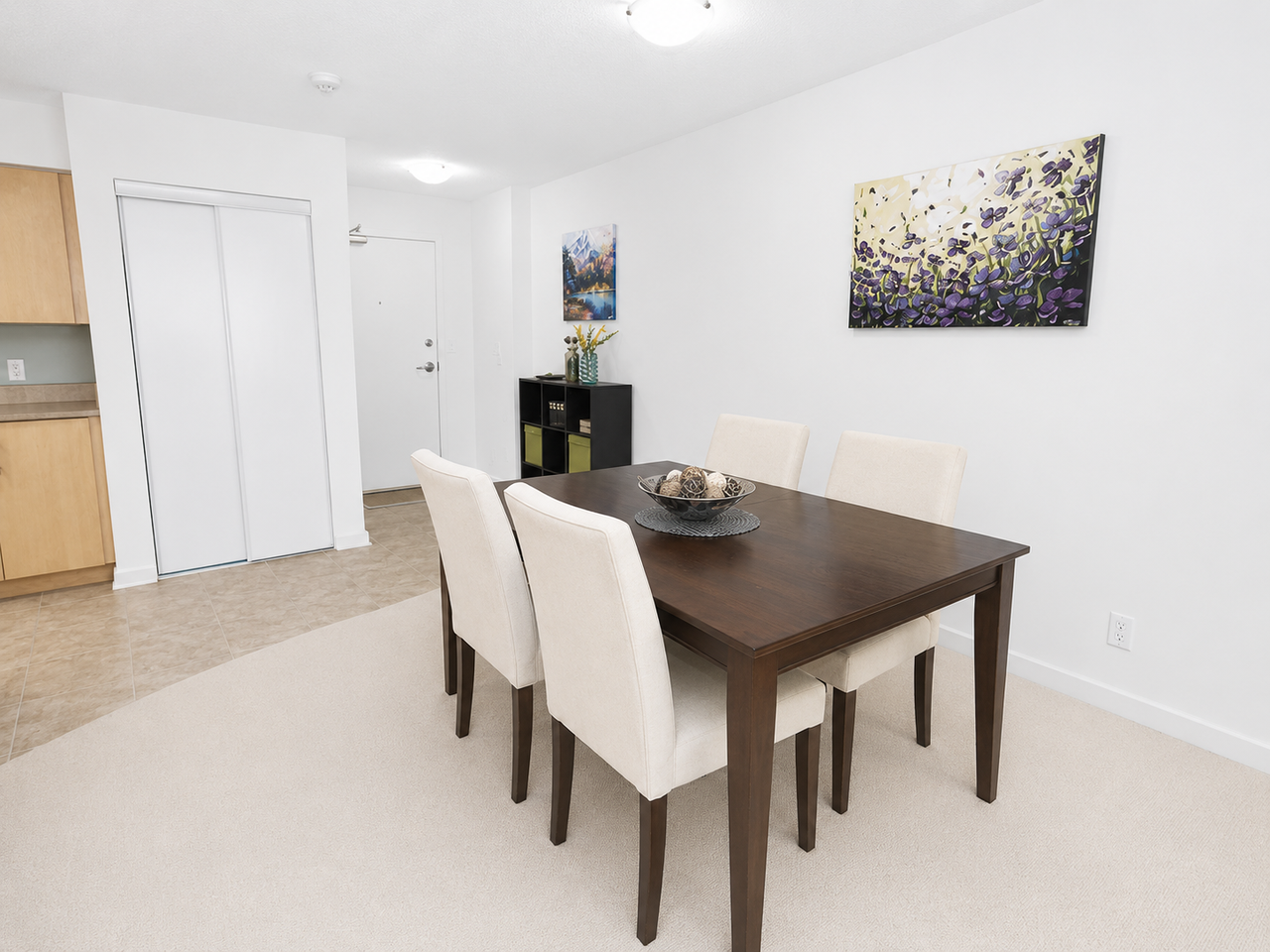 138 Somerset Street West #711 - Photo 2 of 10