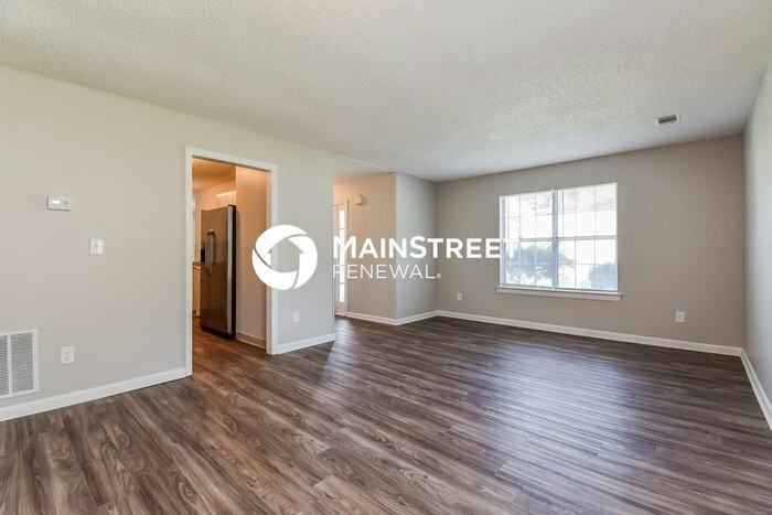 5543 Pine Gate Dr - Photo 3 of 16
