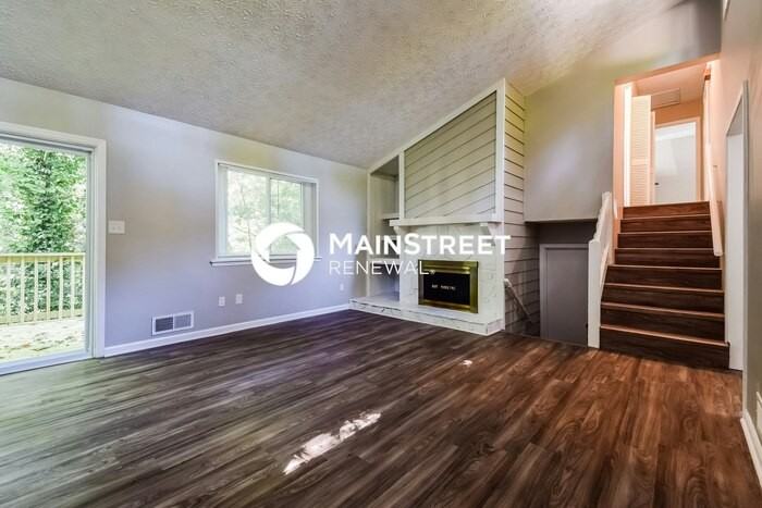 6855 Red Maple Dr - Photo 4 of 18